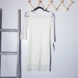 NWT TIANA B CREAM WHITE LACE LINED DRESS SIZE 2P SLEEVES HAVE NO LINING